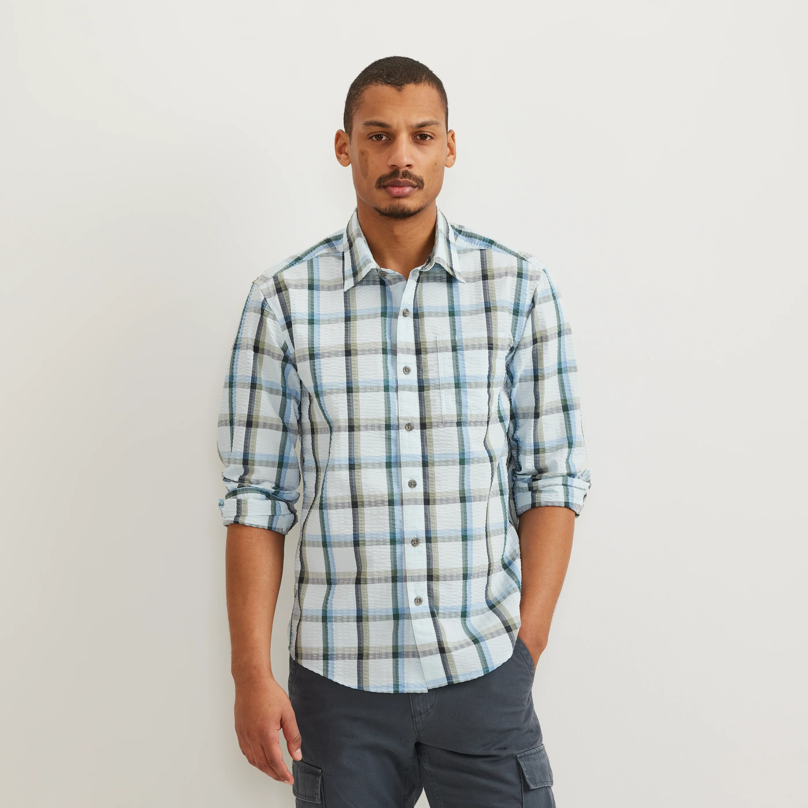 Men's Long-Sleeve Pack It 3.0 Seersucker Shirt - Image 3