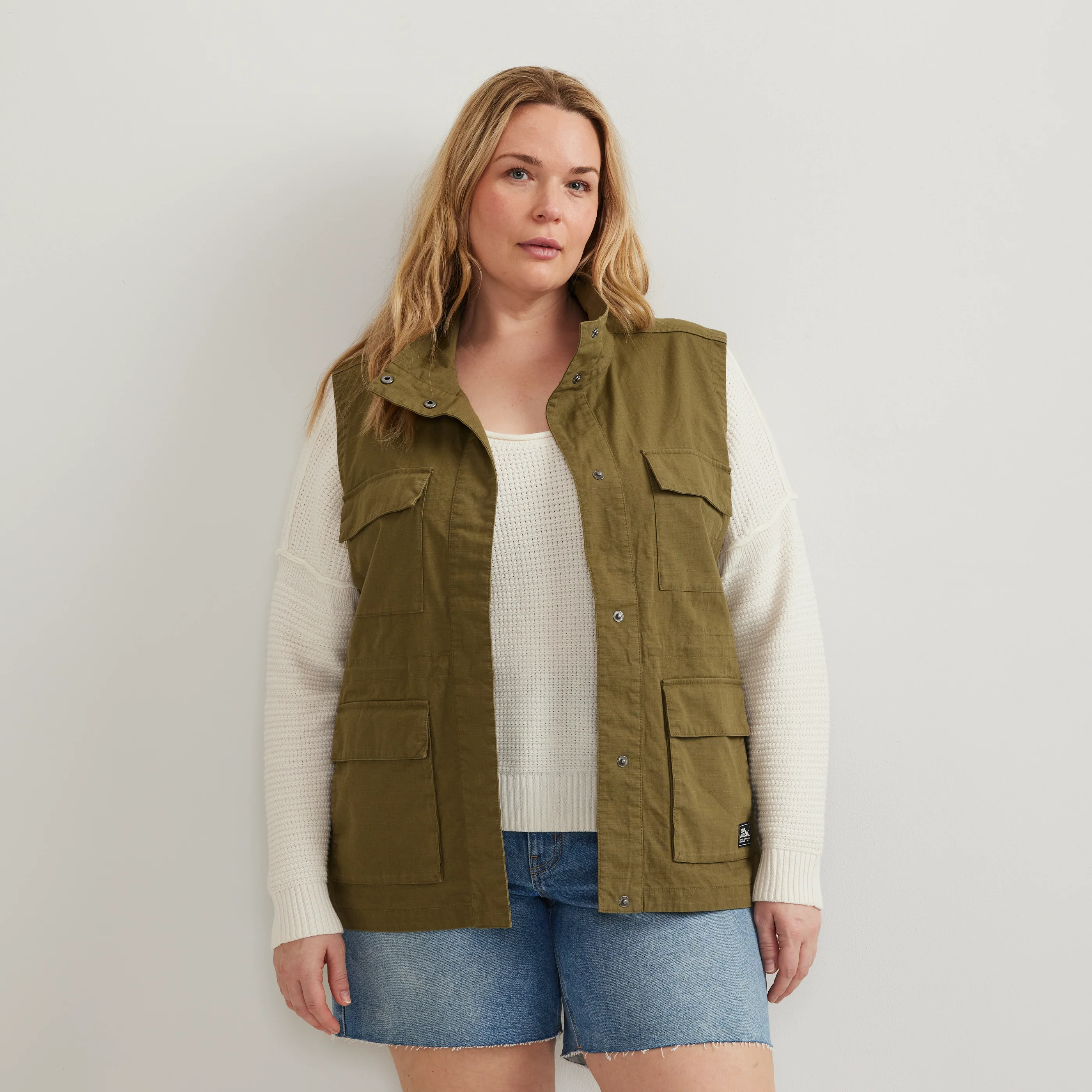 Women's Trekker 2.0 Vest - Image 3