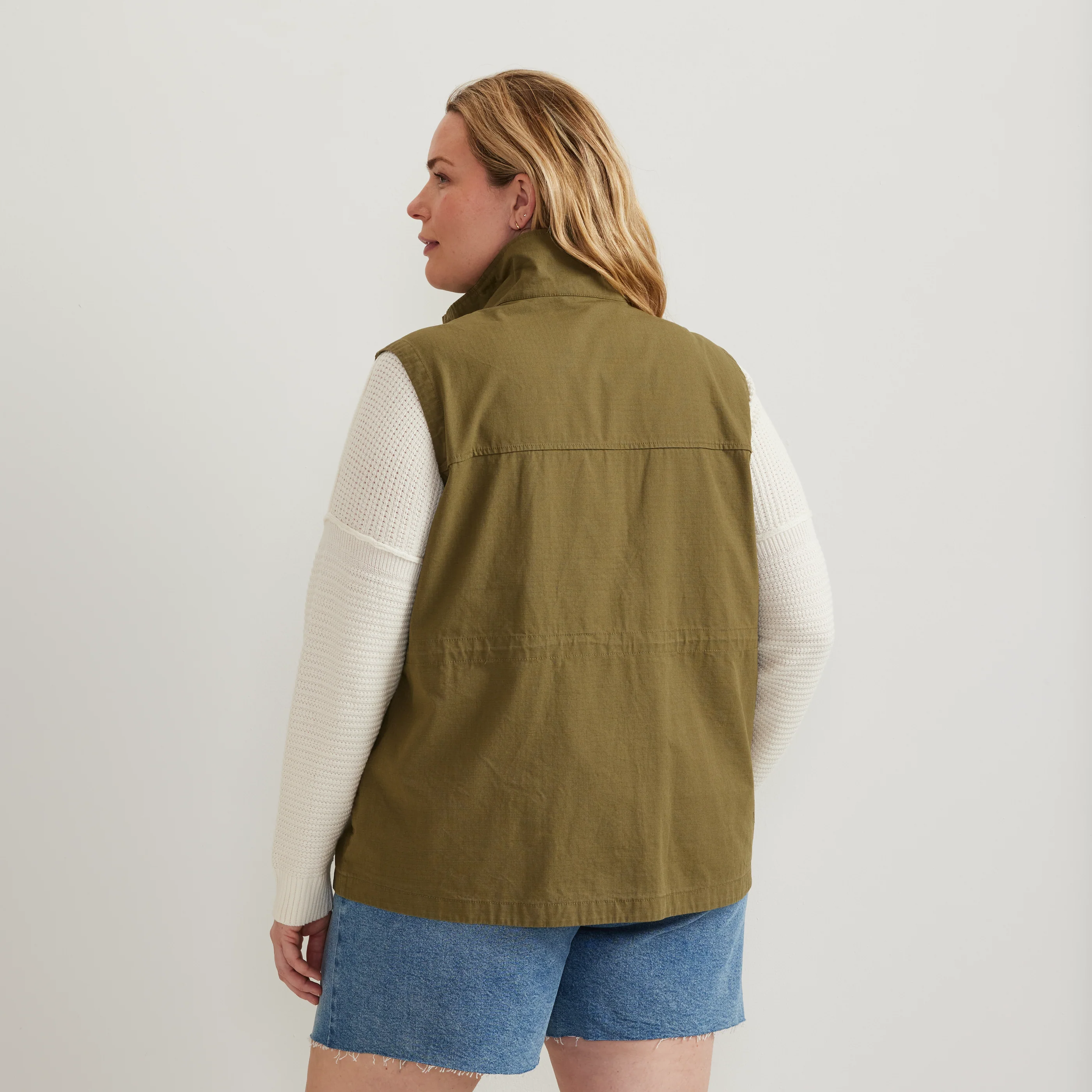 Women's Trekker 2.0 Vest - Image 4